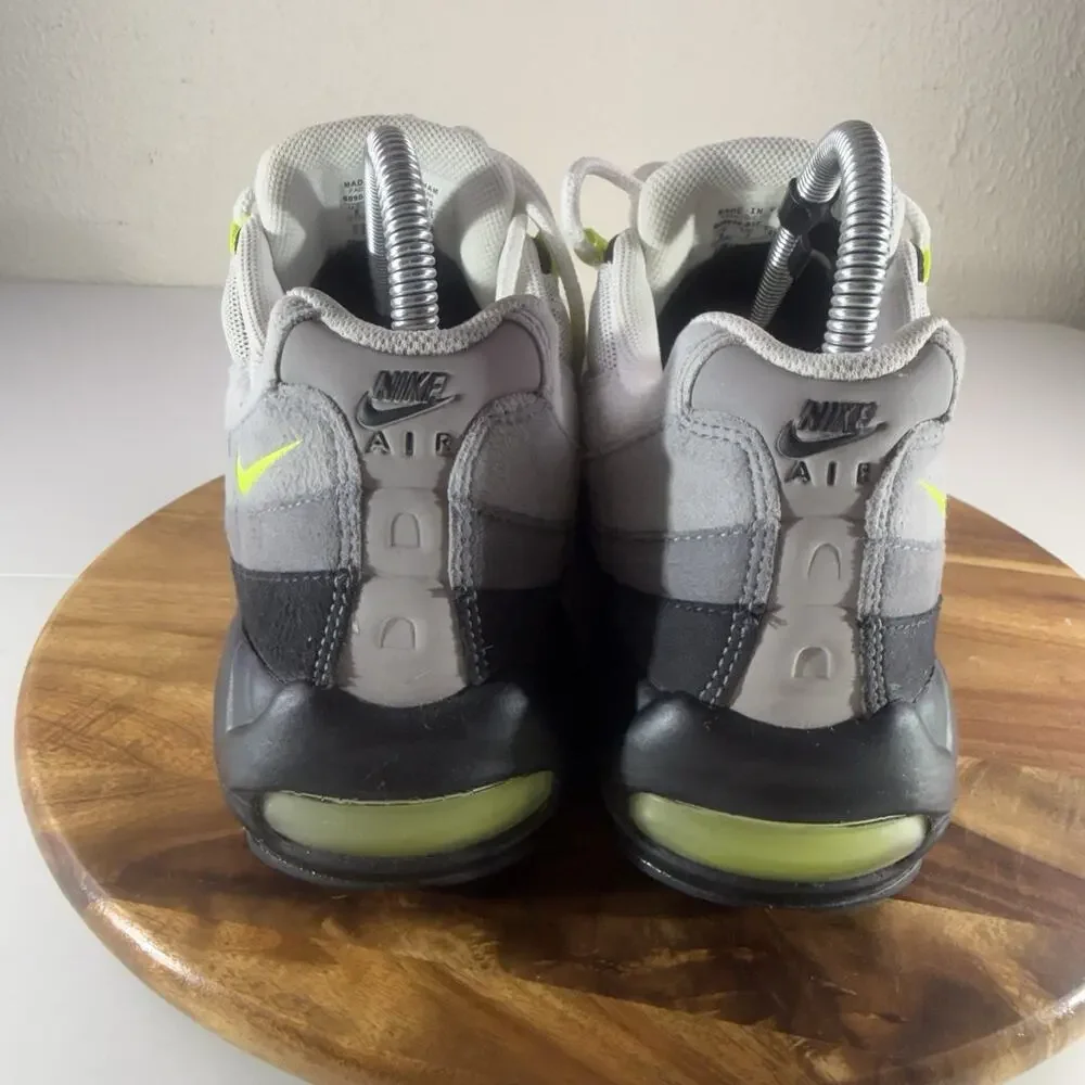 Nike Air Max 95 OG Neon Men's Size 8